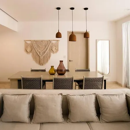Hotel Casa Encanto En Hunab Residences *