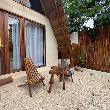 Lodge Tzunum Jade Tulum