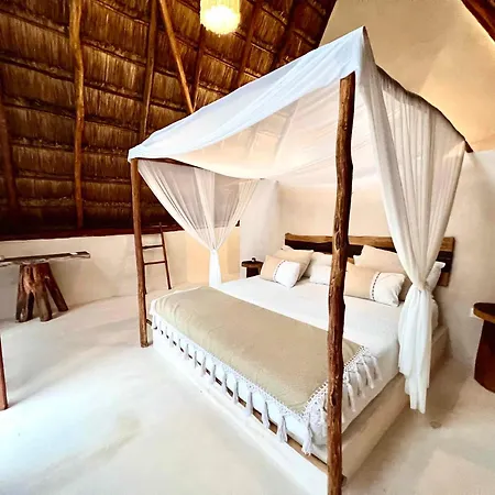 Tzunum Jade Lodge Tulum