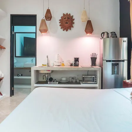 Naats Amigos Aparthotel