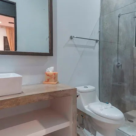 Naats Amigos Tulum
