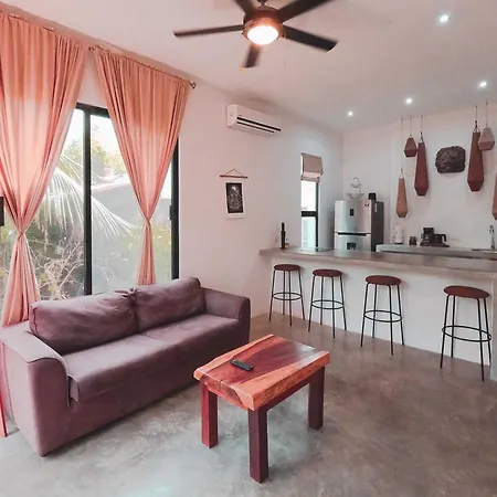 Naats Amigos Tulum