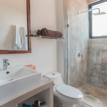 Aparthotel Naats Amigos 3*