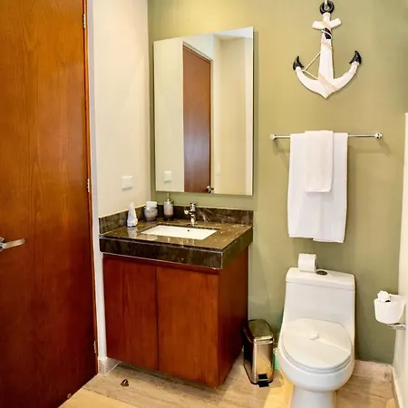 1 Rec. | Vista A La Jungla + Piscina Infinita + Amenidades Lx Apartamento