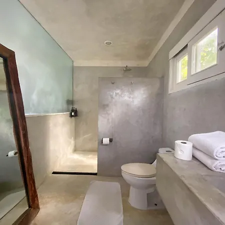 Tuup Hotel 3*