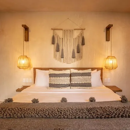 Hotel Jungle Retreat With Pv Pool & Concierge