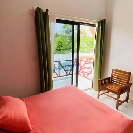 Howlita - Adult Only Hotel 3*