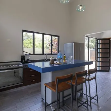 Hotel Mar Y Tierra La Veleta 4br Retreat