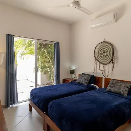 Tranquil 4-br Casa Mia Of La Veleta