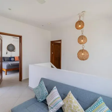 Tranquil 4-br Casa Mia Of La Veleta