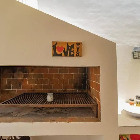 Tranquil 4-br Casa Mia Of La Veleta Holiday home *