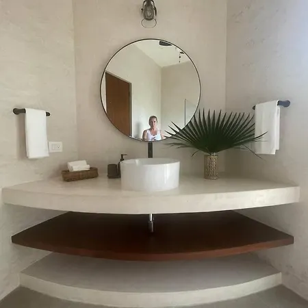 Casa Kuk, Stylish, At 5 Min, Pool, Concierge Villa *