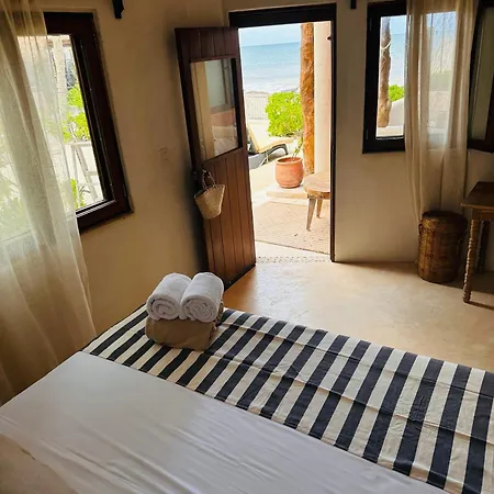 La Conchita (adults Only) 4*