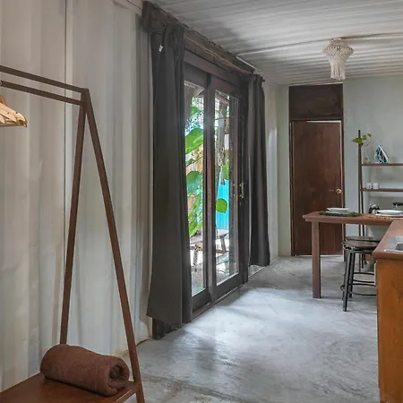Hotel Pal Mar Glamtainer Tulum