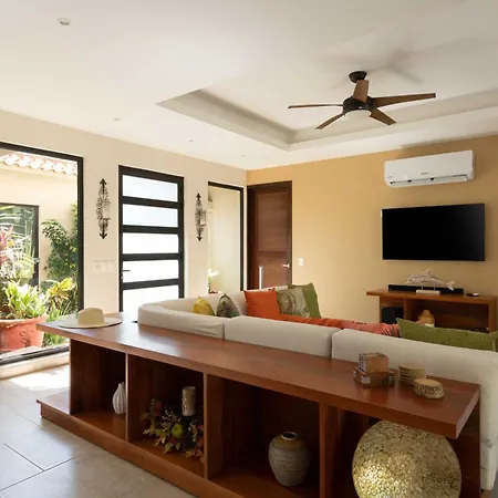 Stunning For 10-cabana-private Pool-parking