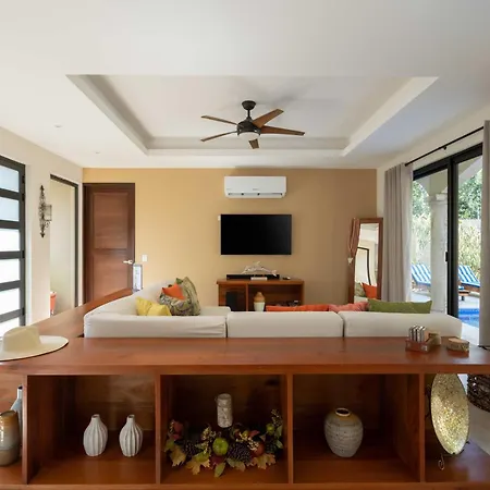 Stunning For 10-cabana-private Pool-parking Сasa de vacaciones