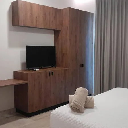 Espacioso Y Lujoso Estudio Sin Cocina C/ Tina Gt Apartment *