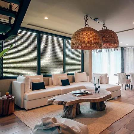 Apartment Luxurious Oasis Jacuzzi With Art Gallery And Pool *