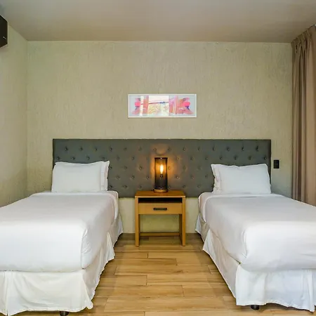 Apartment Luxurious Oasis Jacuzzi With Art Gallery And Pool