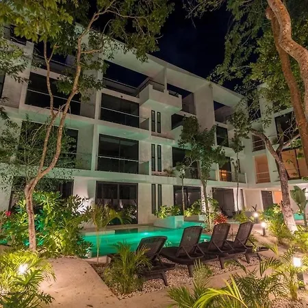 Sak Ph 305 B. Cenotes & Nearby Apartment