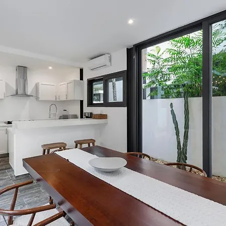 3 Level 4 Bedroom W/private Pool Tulum
