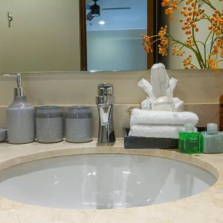 Amazing Penthouse Luxory & Private Rooftop W/jacuzzi * Tulum