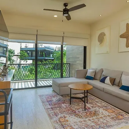 Apartment Amazing Penthouse Luxory & Private Rooftop W/jacuzzi