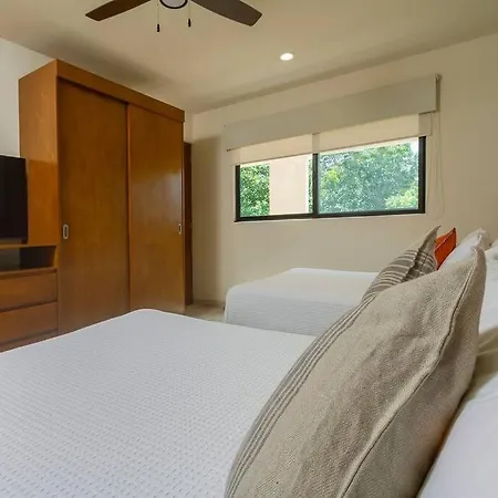 Apartment Amazing Penthouse Luxory & Private Rooftop W/jacuzzi *