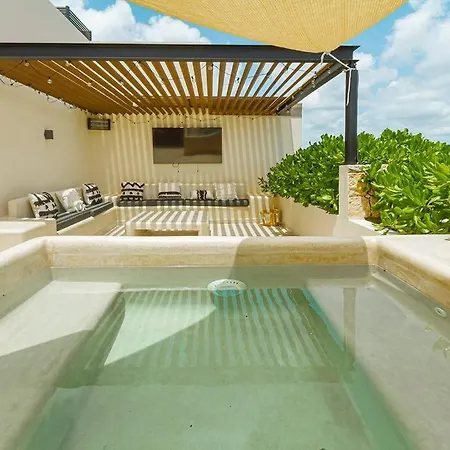 Amazing Penthouse Luxory & Private Rooftop W/jacuzzi