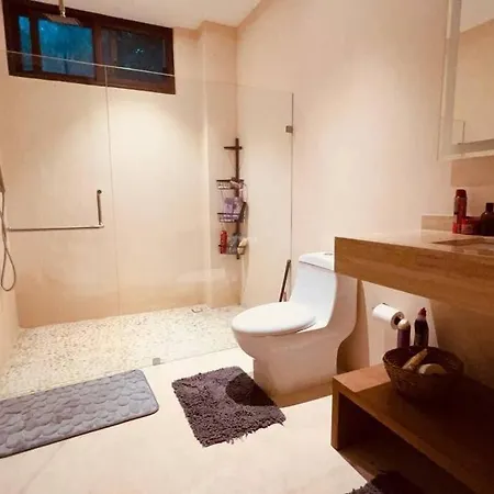 El Nido Private Pool & Garden Apartment