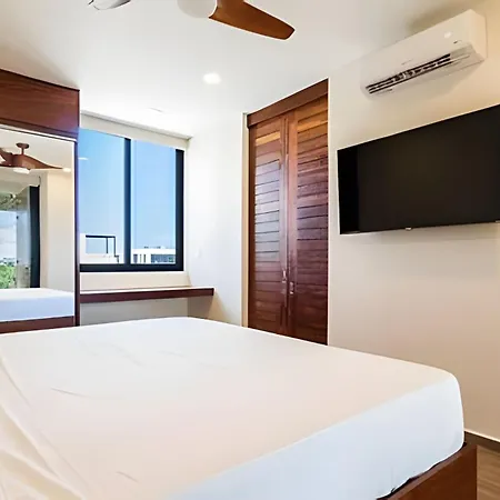 Hotel Penthouse With Private Pool Moots 306
