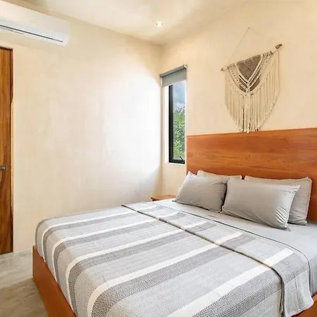 Villa Casa Cedra #3 *