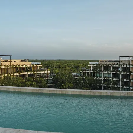 Luxury Loft With Pools, Gym, Rooftop And Panoramic Jungle Views
