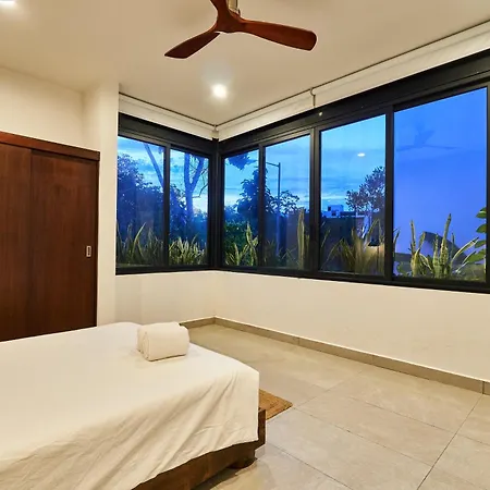 Villa Casa Aventura Secluded Oasis 24h Security Near Sandy Beaches *