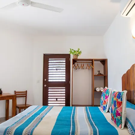 Casa Colibri Tankah Bed & Breakfast 4*