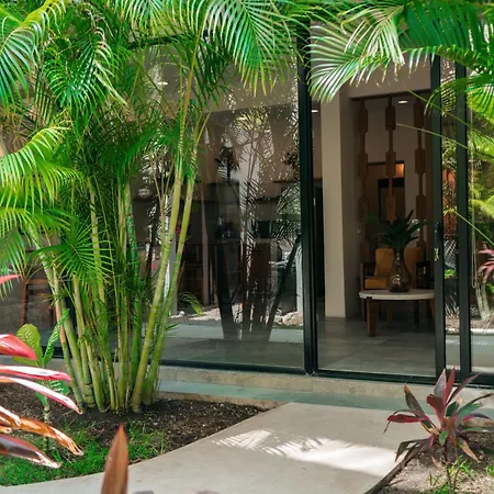 Apartamento Kinah Retreat - Exclusive Boho Tropical Escape *