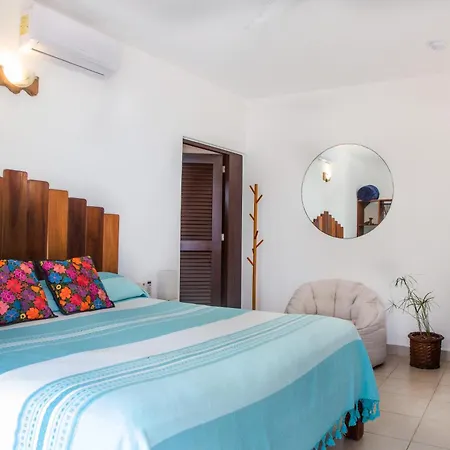 Bed & Breakfast Casa Colibri Tankah