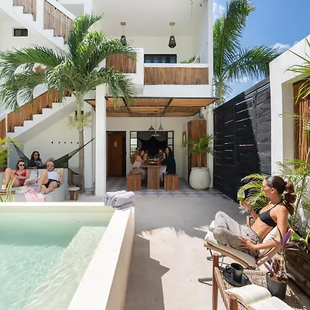 Private Maxanab 7rooms Pool + Club