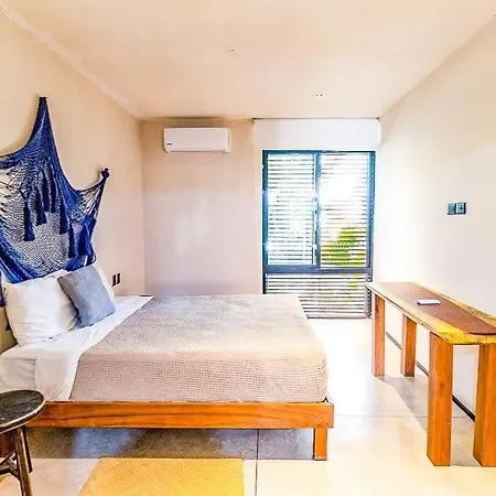 Great Value Luxury Minutes From Beaches