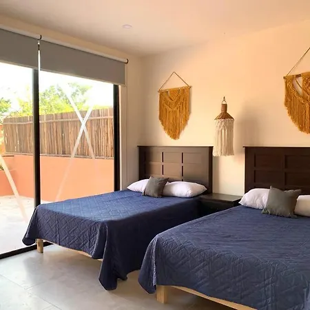Amazing House With Private Pool, 3 Bedrooms For 8 Holiday home *