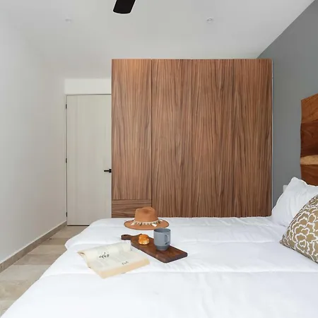 2 Bd With Private Plunge Pool And Terrace *