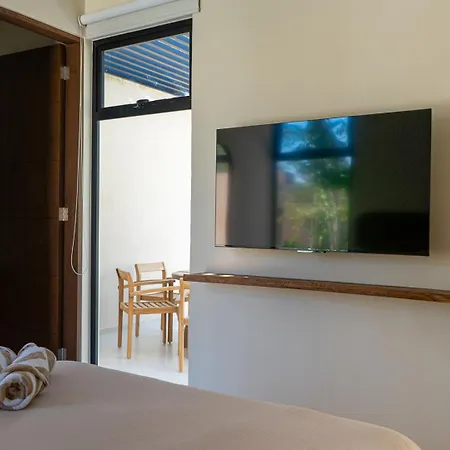 Brand New! Jungle With Private Pool Holiday home *