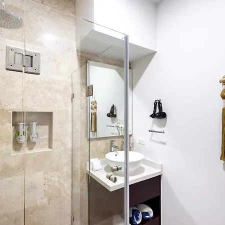 Apartment At Menesse