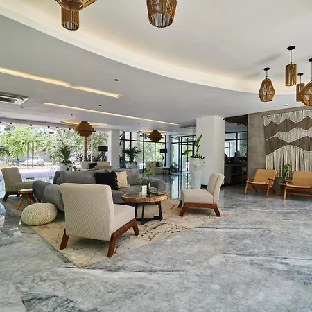 Exclusivo Y Moderno Pool And Gym