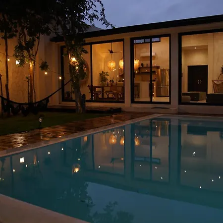 Villa Sotik House *