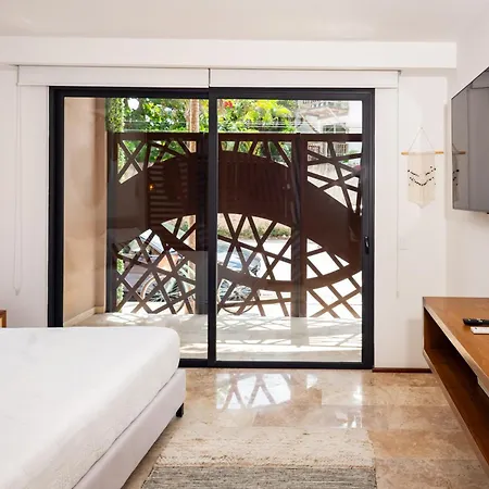 Apartment Menesse - Magnific Studio