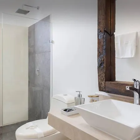 Villa Hermosa Residencia Privada Con Piscina