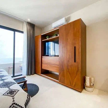Apartment Ango - Bohochic With Full Kitchen, Pool, Balcony, Wifi, Ac *