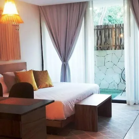 Hyde 104 Enjoy Private Plunge Pool+2 Free Bike+gym+roof *