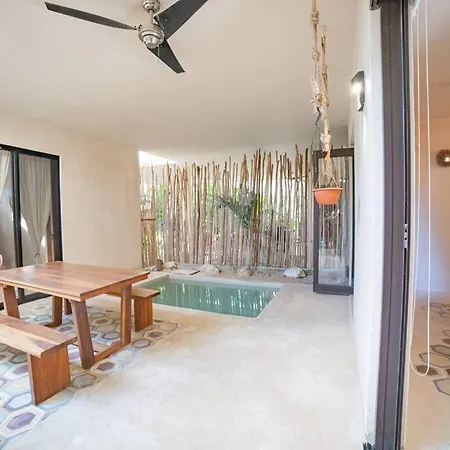 Apartment 2brprivate Pool/local Vibe & Tuluminati Atmosphere *